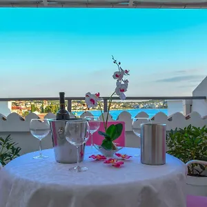 luxury-apartments-villa-tea.hotels-in-trogir.com/